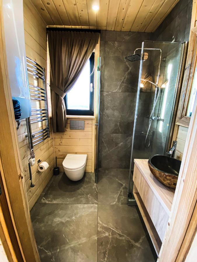 Osada Janosika Jacuzzi Drewniany Domek Na Odludziu Klikuszowa Buitenkant foto